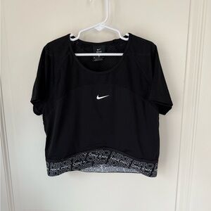 Nike Pro Dri-Fit Cropped Crossover Short Sleeve Black Top Size MEDIUM